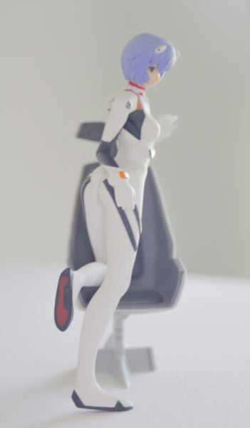 Neon Genesis Evangelion Rei with Chair Sega premium figure